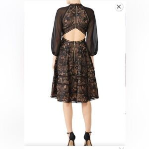 Marchesa Notte
Guipure Cocktail Dress